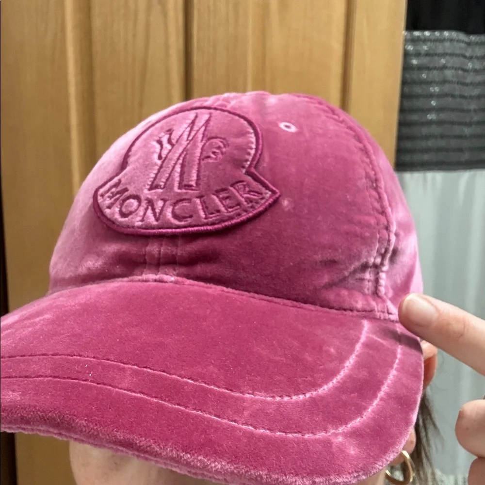 Moncler velvet hat - Picture 6 of 7